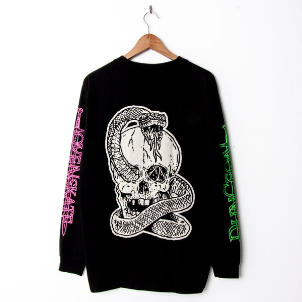 Lovenskate X Dungeon Longsleeve Pocket T-Shirt Black (Back Print)